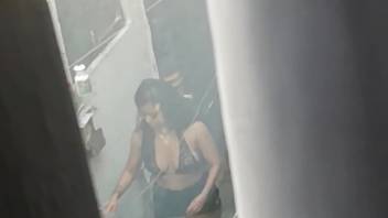 Again Spying on my neighbor who always comes out in Bra showing off her rich tits